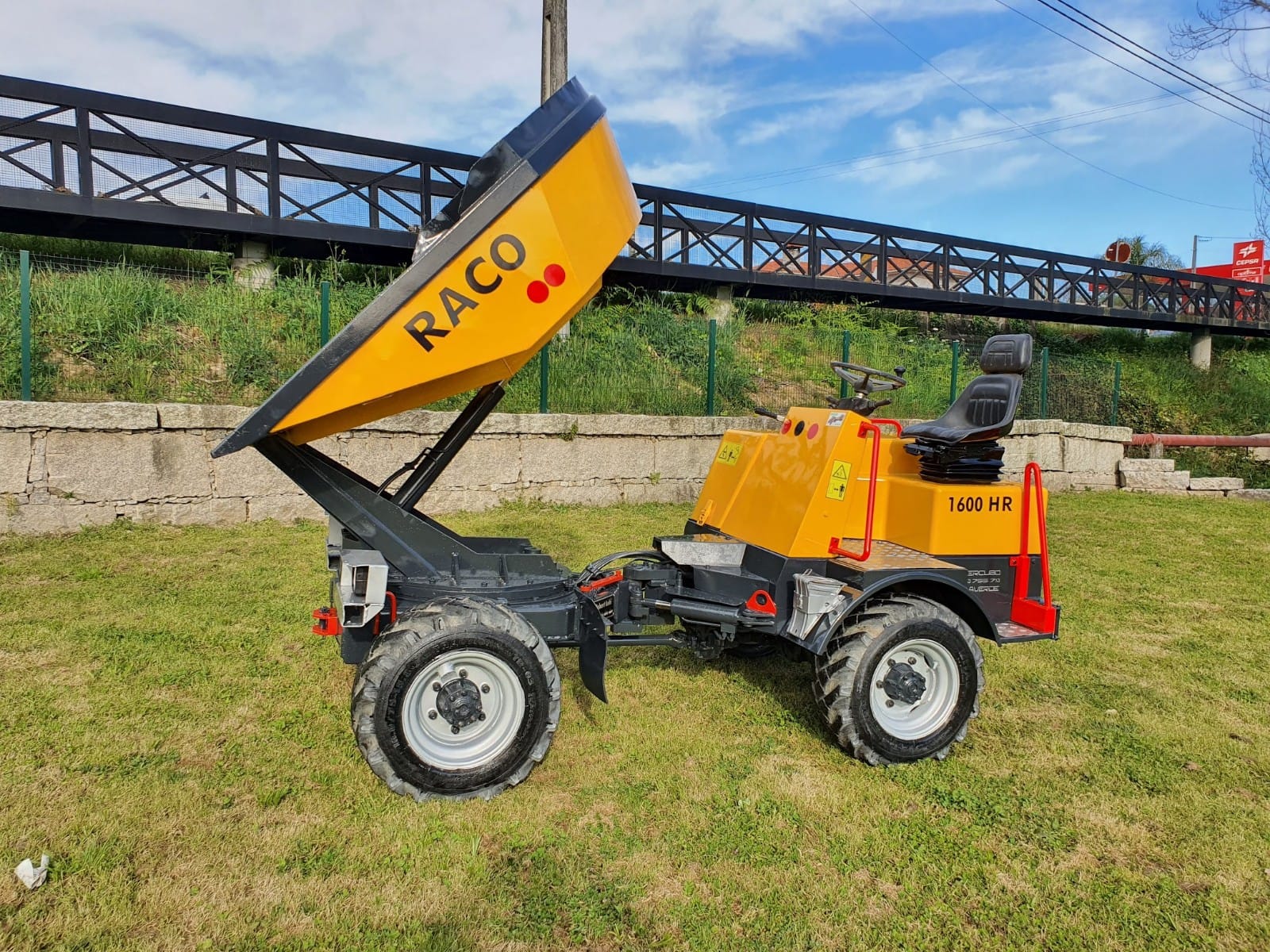 Raco 1600 HR :: Inercubo
