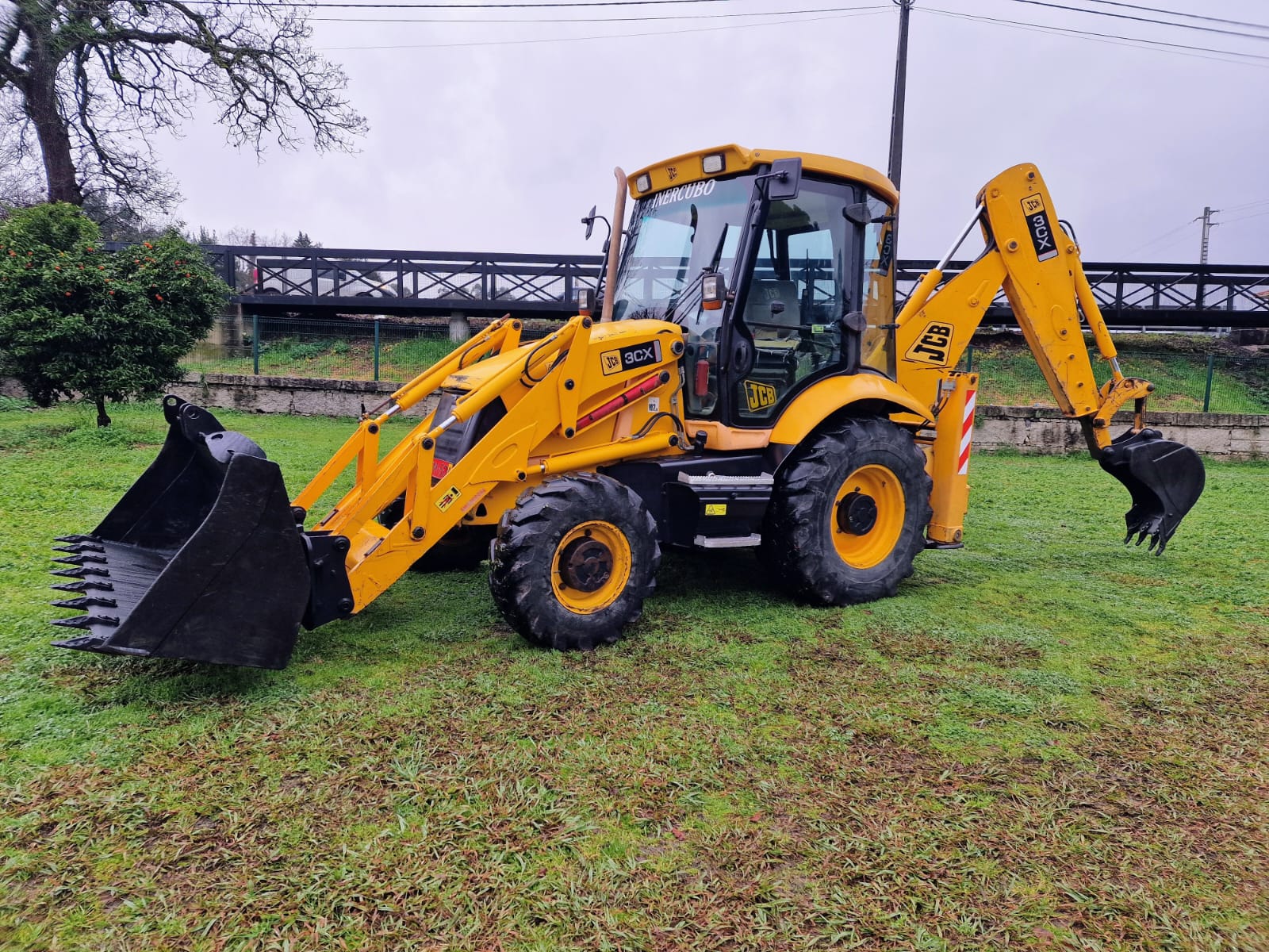 JCB 3CX