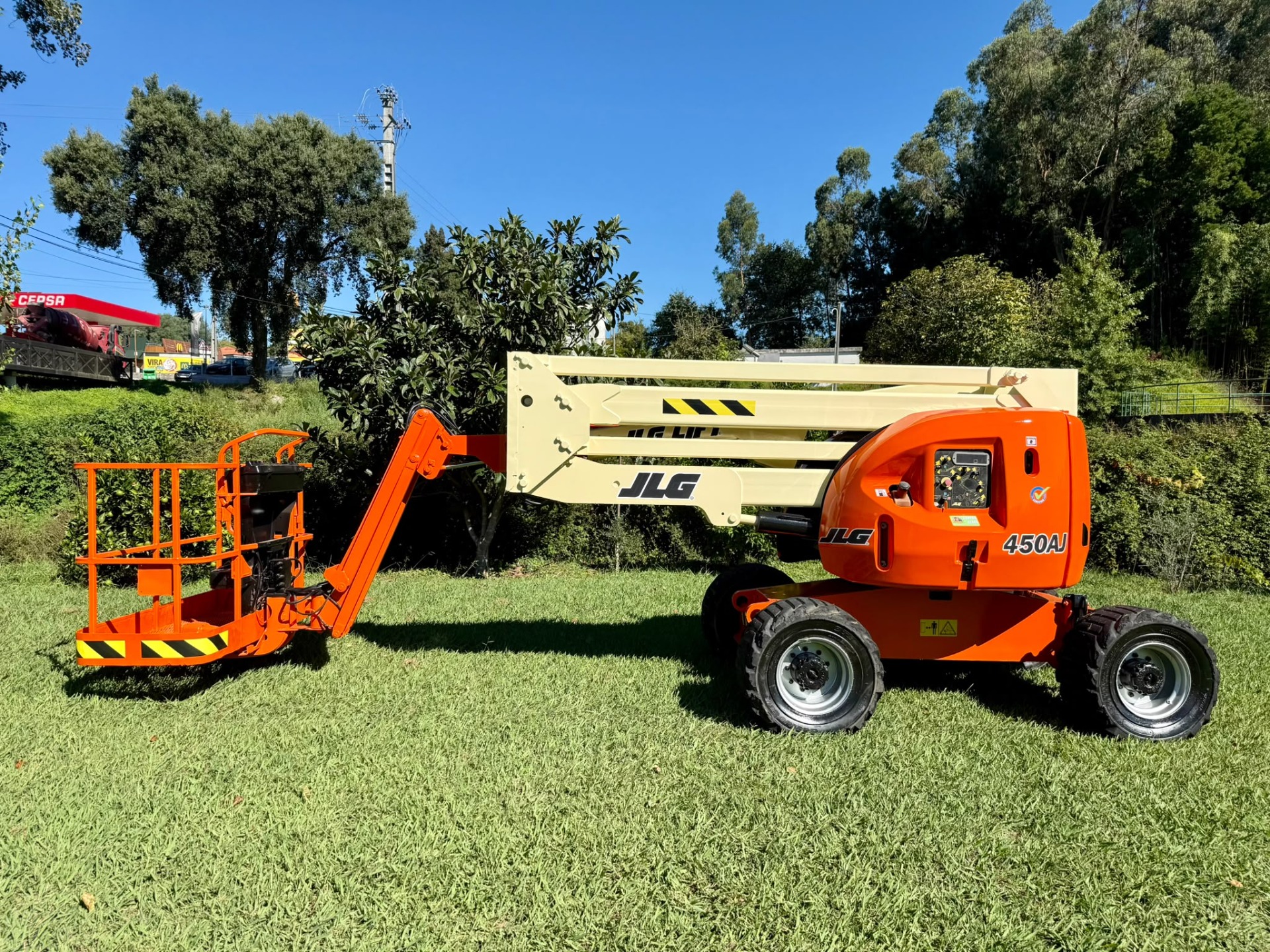 JLG 450AJ